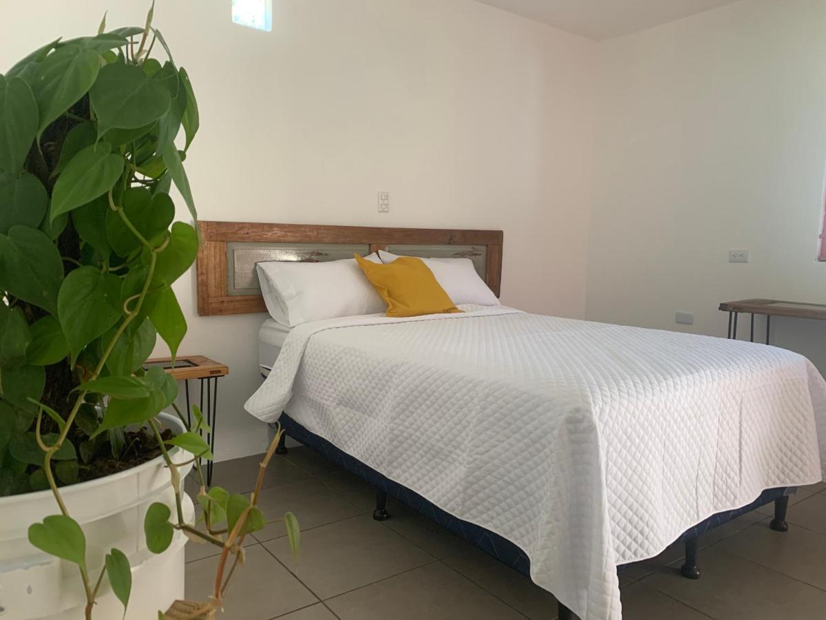 El Chirris Tzanjay Hotel San Juan La Laguna Luaran gambar