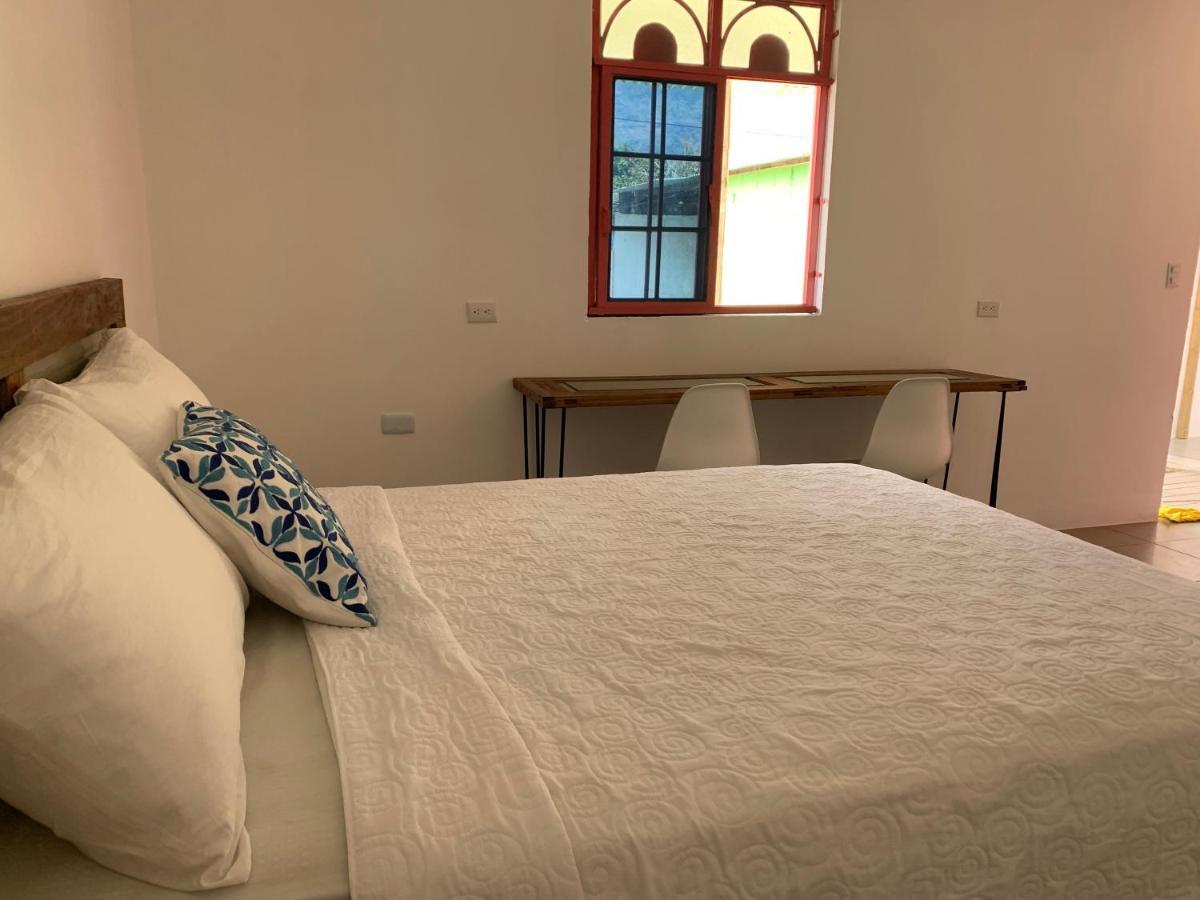 El Chirris Tzanjay Hotel San Juan La Laguna Luaran gambar