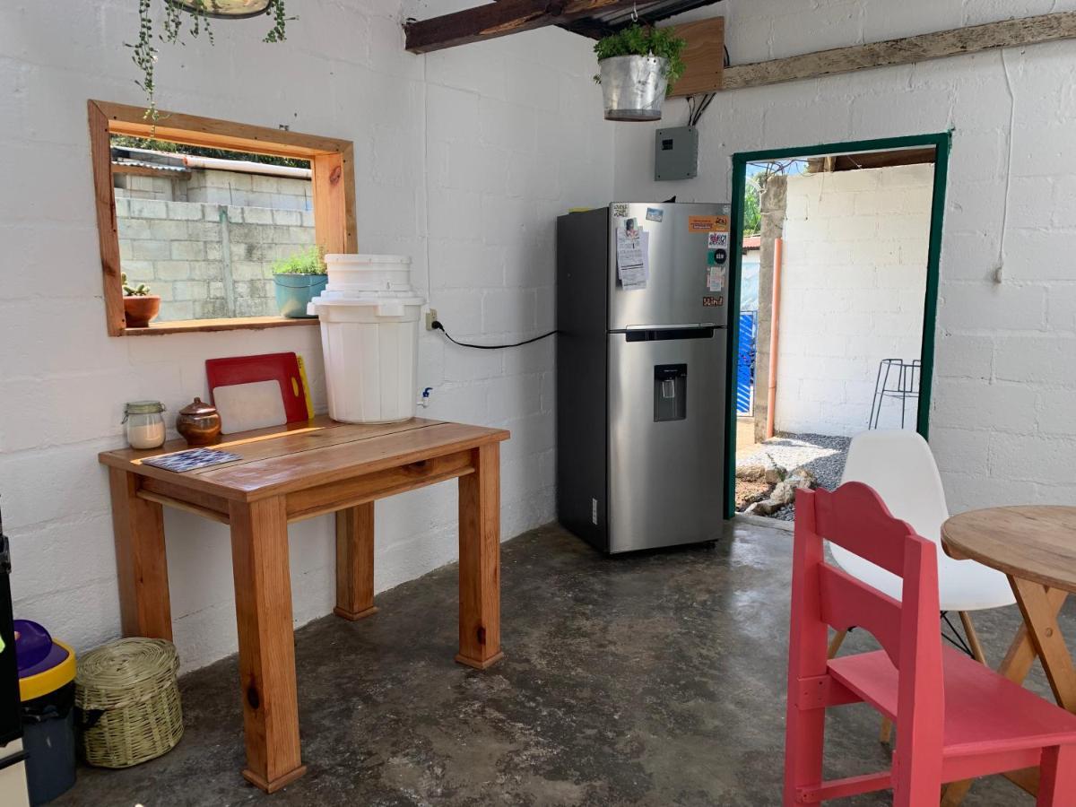 El Chirris Tzanjay Hotel San Juan La Laguna Luaran gambar